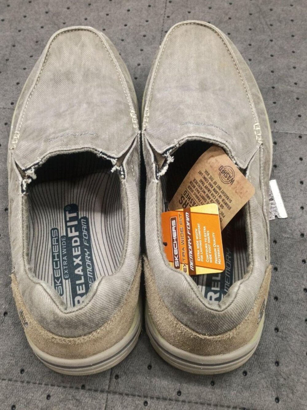 Skechers Relaxed Fit Memory Foam Slip-On Loafers Khaki Mens 12 Extra Wide